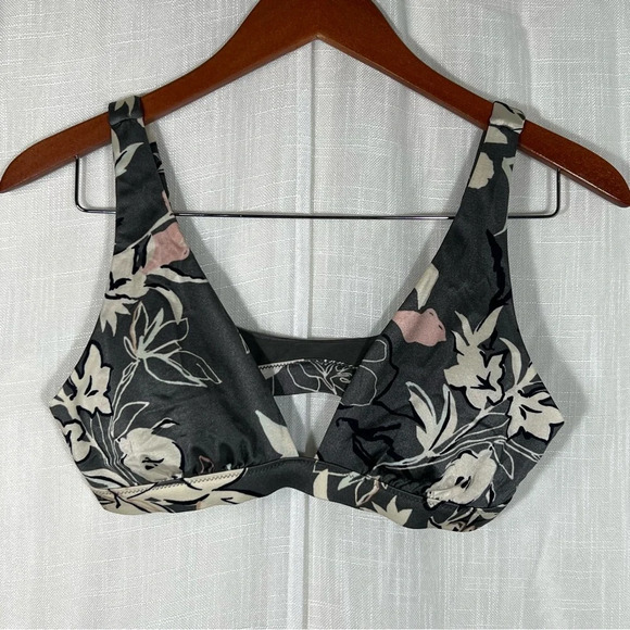 Athleta Aqualuxe Wildflower Plunge Floral Bikini Top - Picture 3 of 8